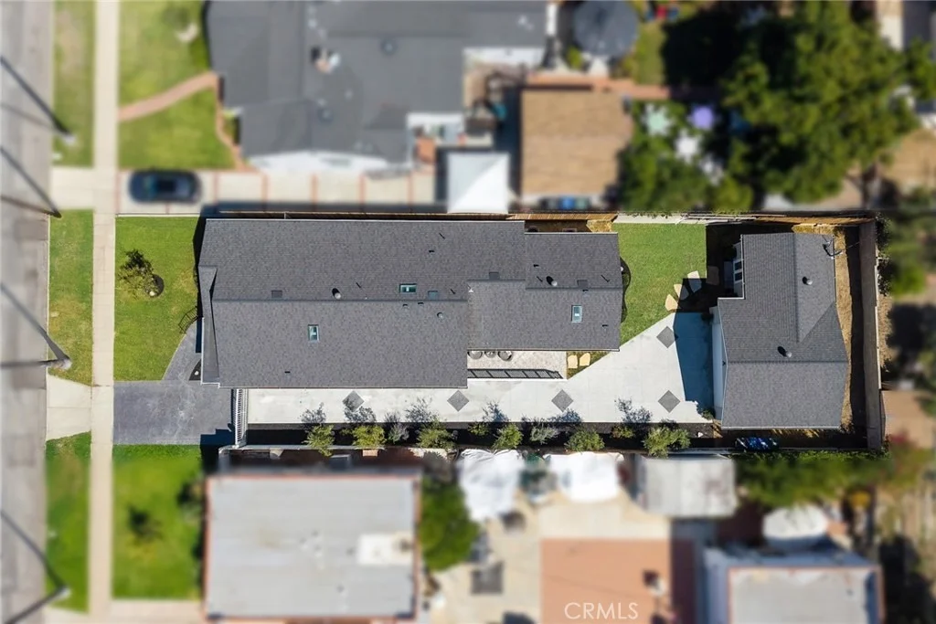 Photo of 1362 Linden