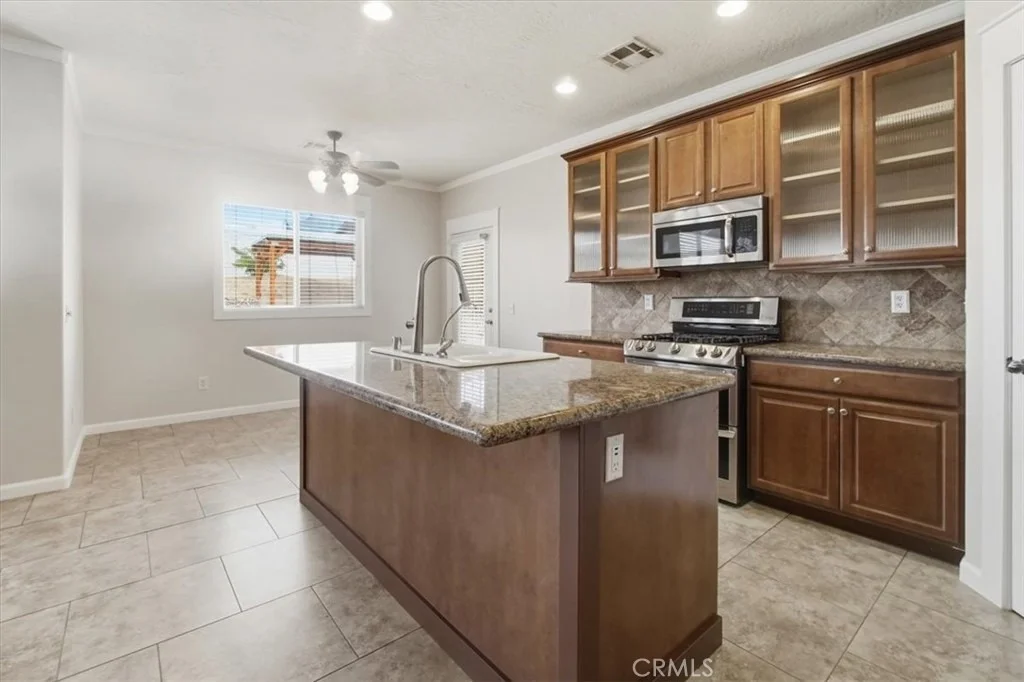 Photo of 1160 Madrona