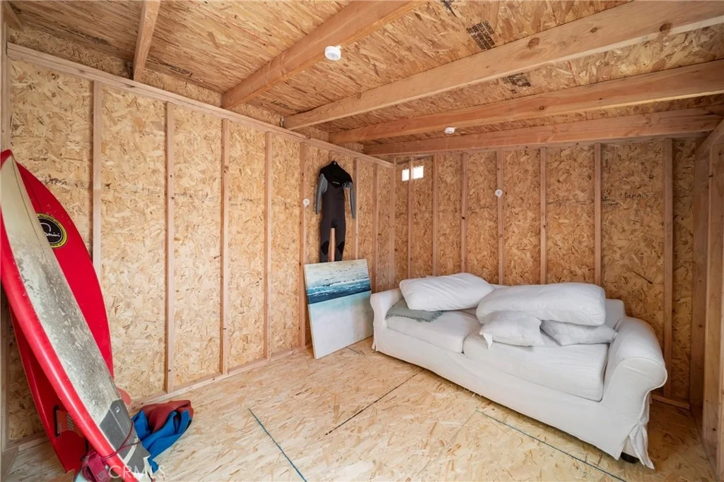 Photo of 244 Cahuenga Drive