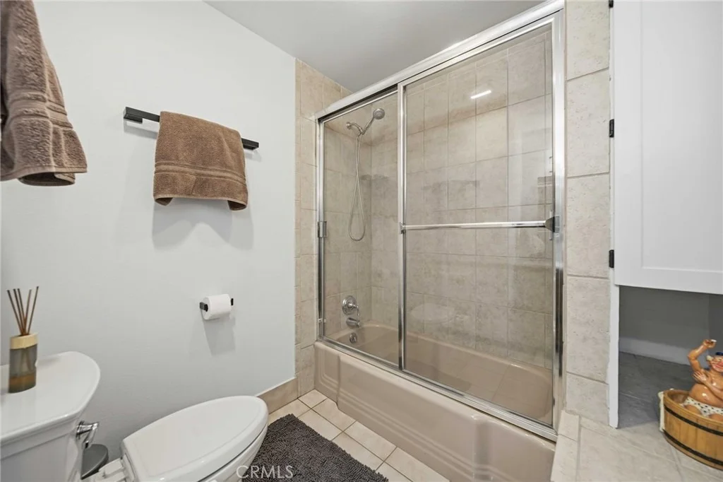 Photo of 539 W Avenue J11