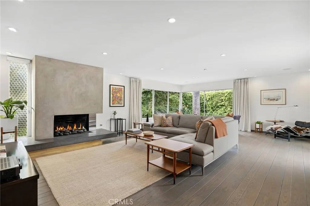 Photo of 1900 Catalina Street