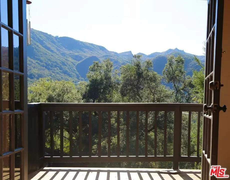 Photo of 178 Muerdago Road