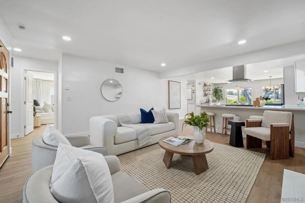 Photo of 336 Cadillac Circle