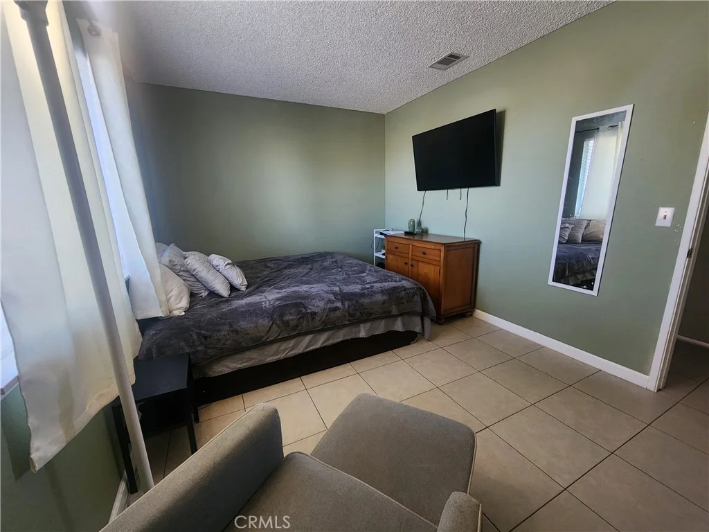 Photo of 15142 Lanfair