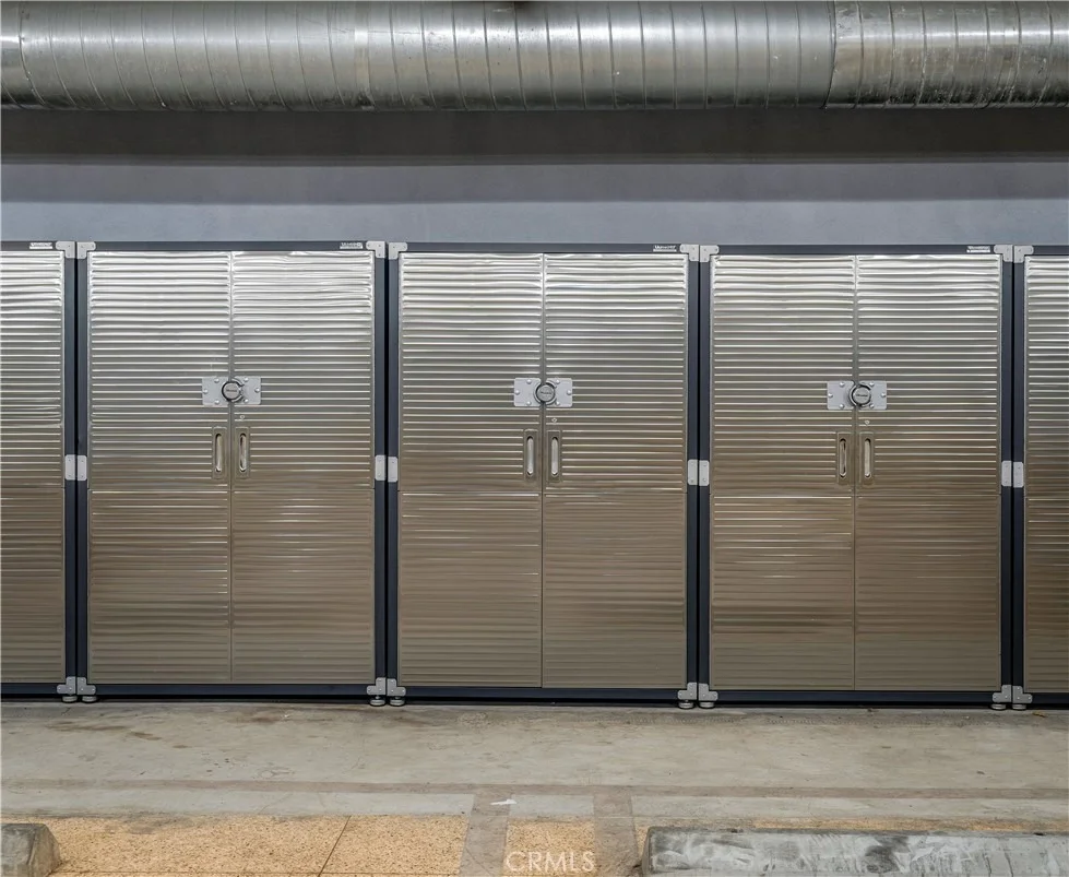 Photo of Unit 100 at 433 Pine Avenue