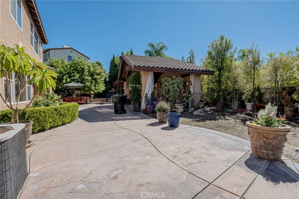 Photo of 596 Hacienda Drive