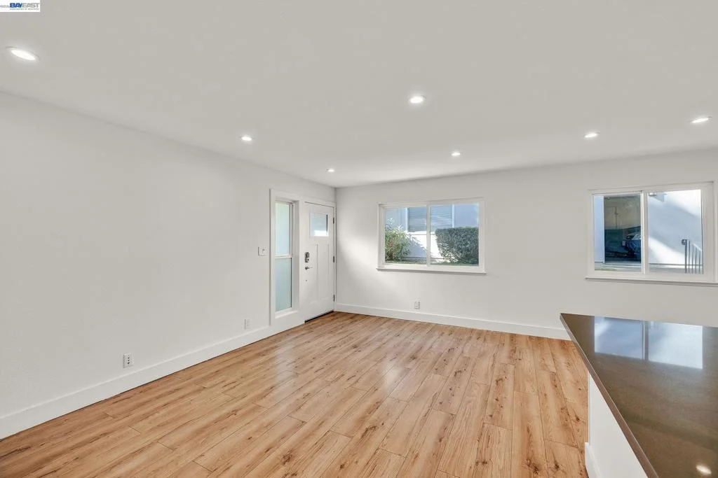 Photo of Unit 2 at 8104 Ensenada
