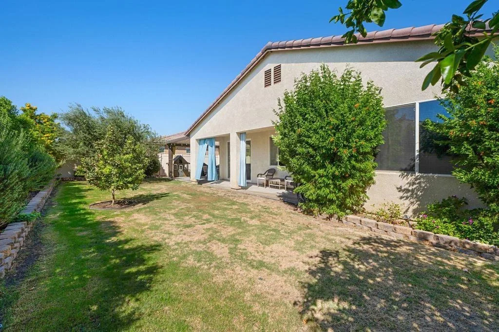 Photo of 82813 Longfellow Court
