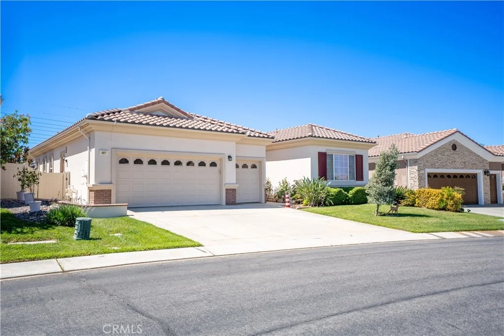Photo of 987 Avenal
