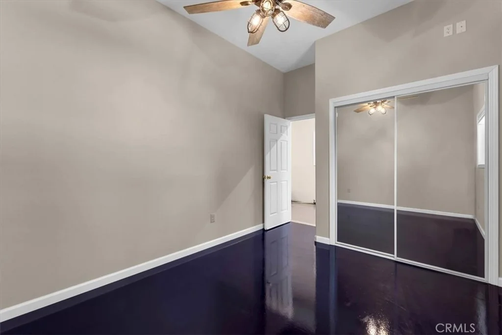 Photo of 1221 Pear