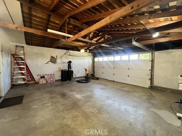 Photo of 3930 Hillview Road
