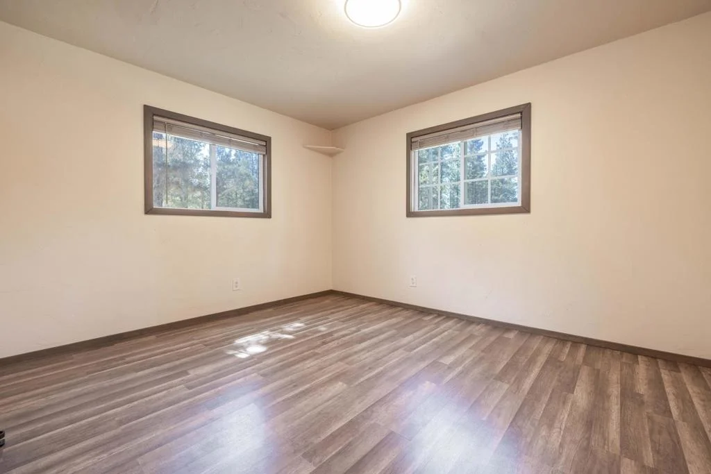 Photo of 2050 9th Lane