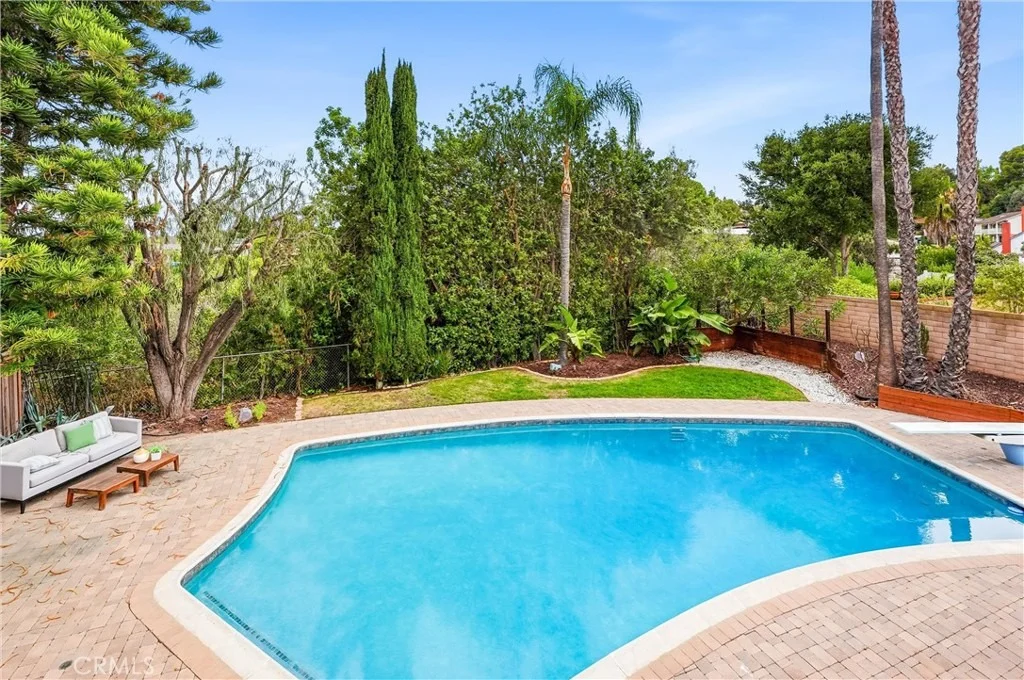 Photo of 26635 Saddleback