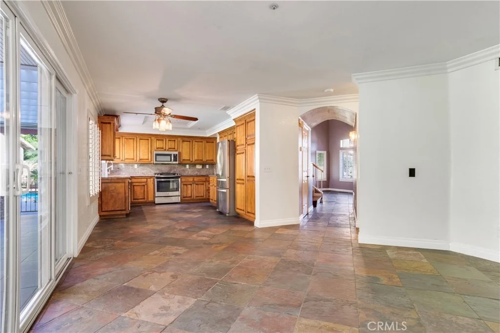 Photo of 28340 Pino