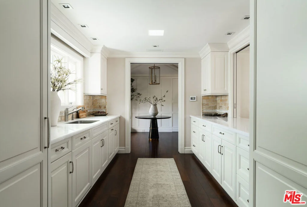 Photo of 610 Olive Road