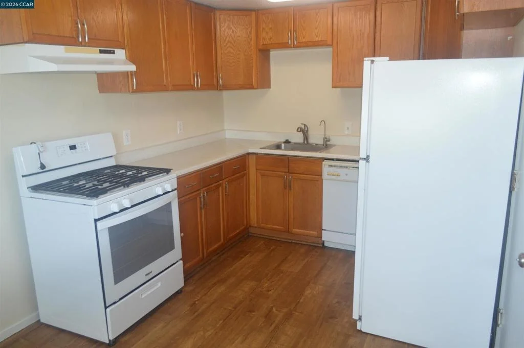 Photo of 47 Harbor Dr