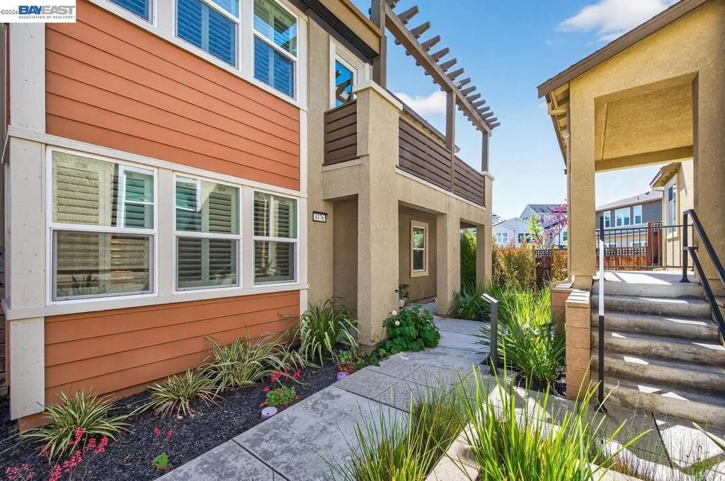 Photo of 4176 Healdsburg Way