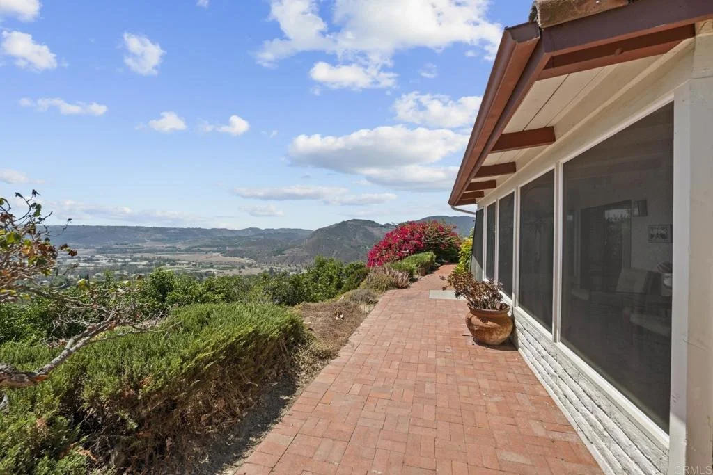 Photo of 15063 Adams Drive