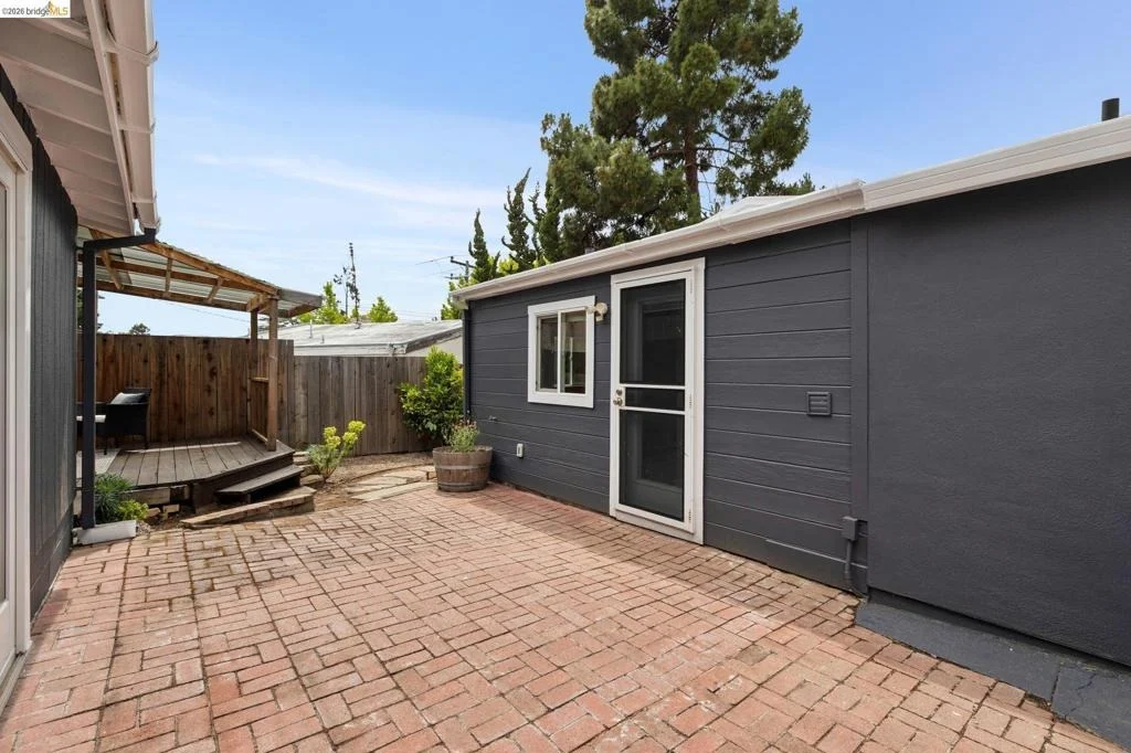 Photo of 4006 Laurel Ave