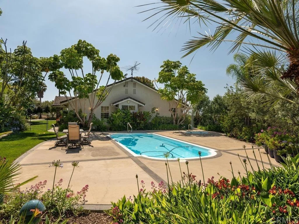 Photo of 1453 Margarita Glen
