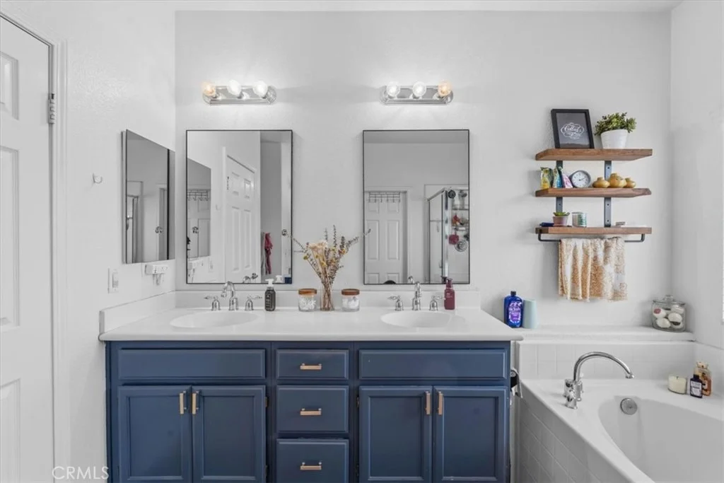 Photo of 4939 Plumtree Court