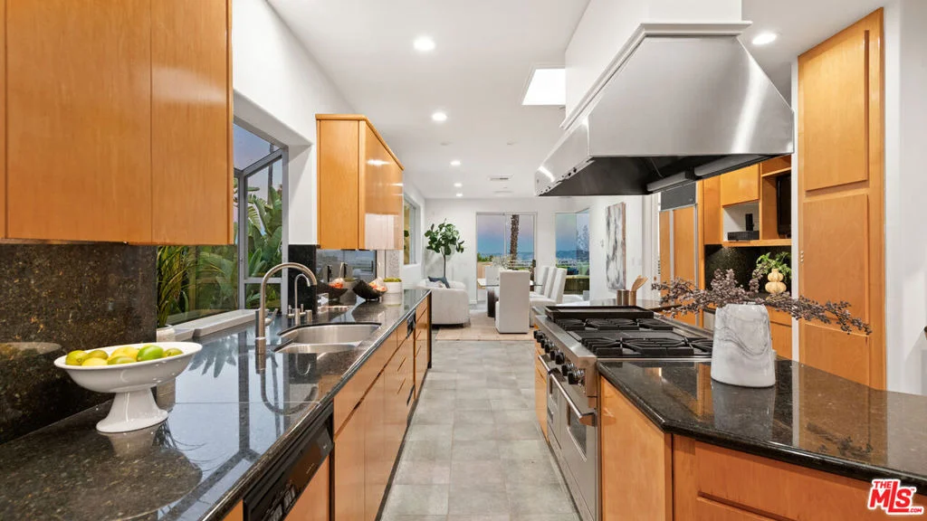 Photo of 816 Monte Leon Drive