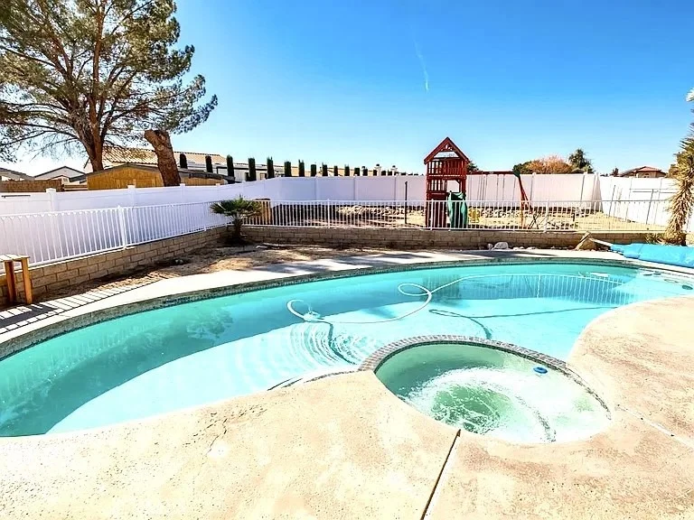 Photo of 13160 Riverview