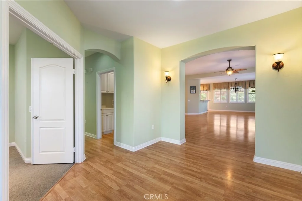 Photo of 423 Casper Drive