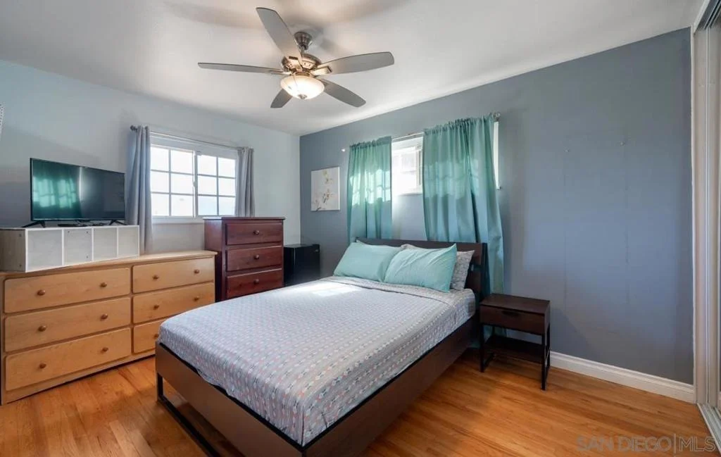 Photo of 1411 Cornwall
