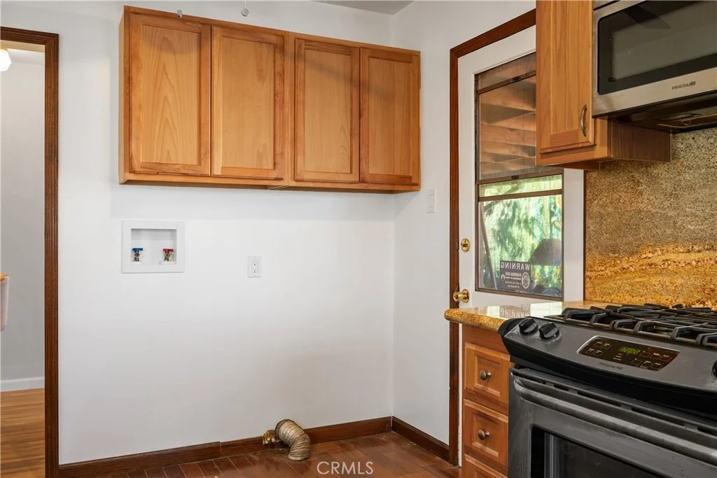 Photo of 705 E Janice
