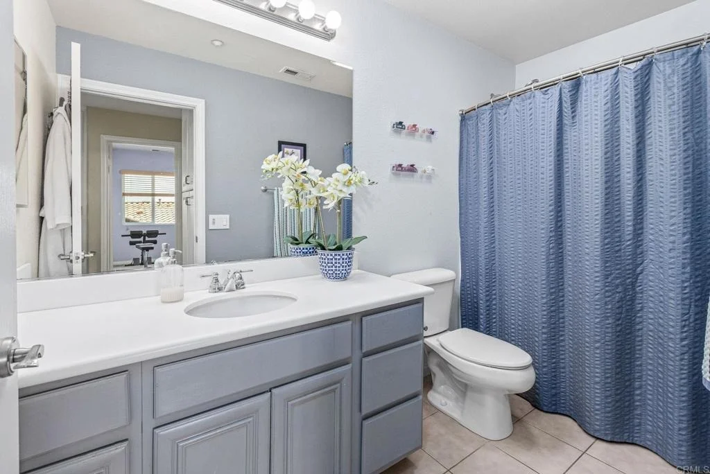 Photo of 2292 Marquand