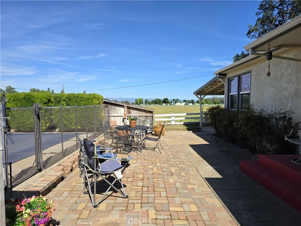 Photo of 23773 River Rd
