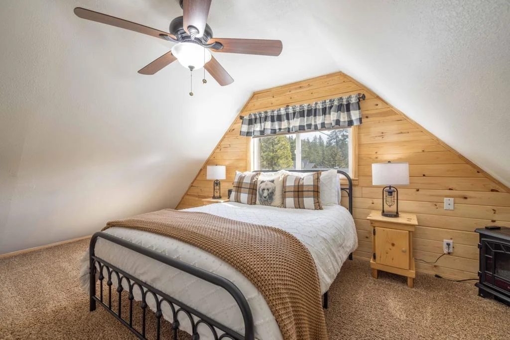 Photo of 42948 Moonridge Road