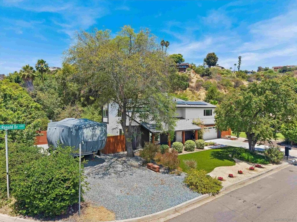 Photo of 4369 Macronald Dr