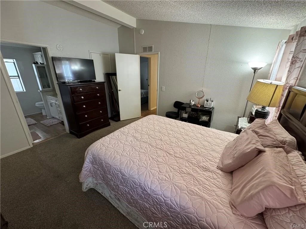 Photo of Unit 87 at 24600 Mountain