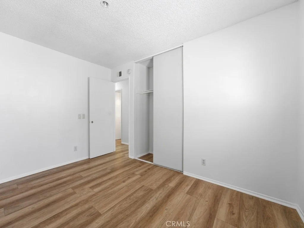 Photo of 5835 Cardoza Drive