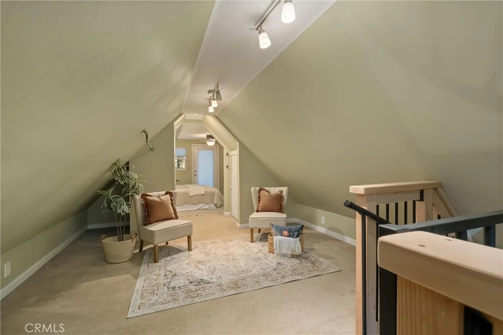 Photo of 32 Weiss Hill Road