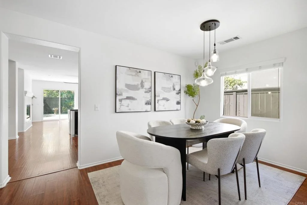 Photo of 1009 Longfellow Court