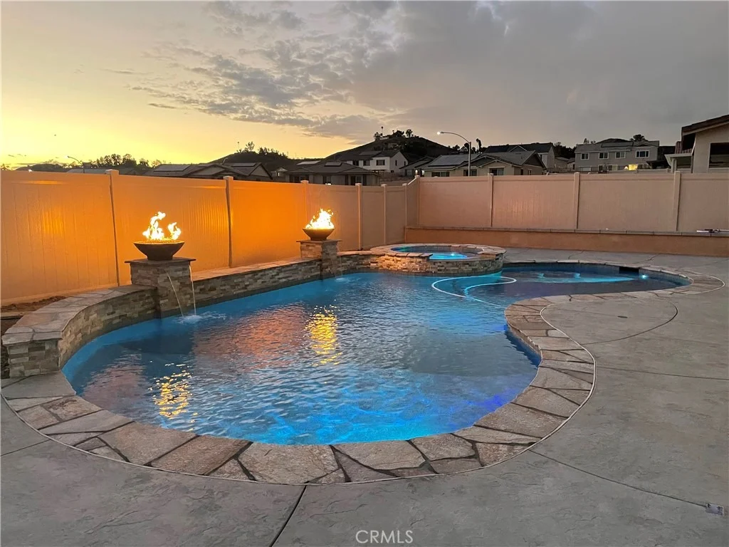 Photo of 29591 Laredo