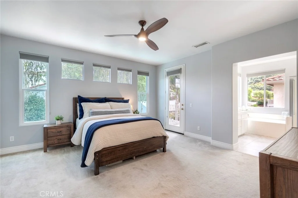 Photo of 3404 Lake Circle