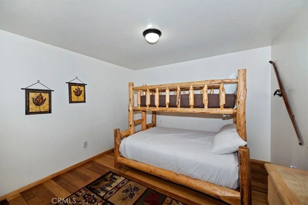 Photo of 41971 Tamarack