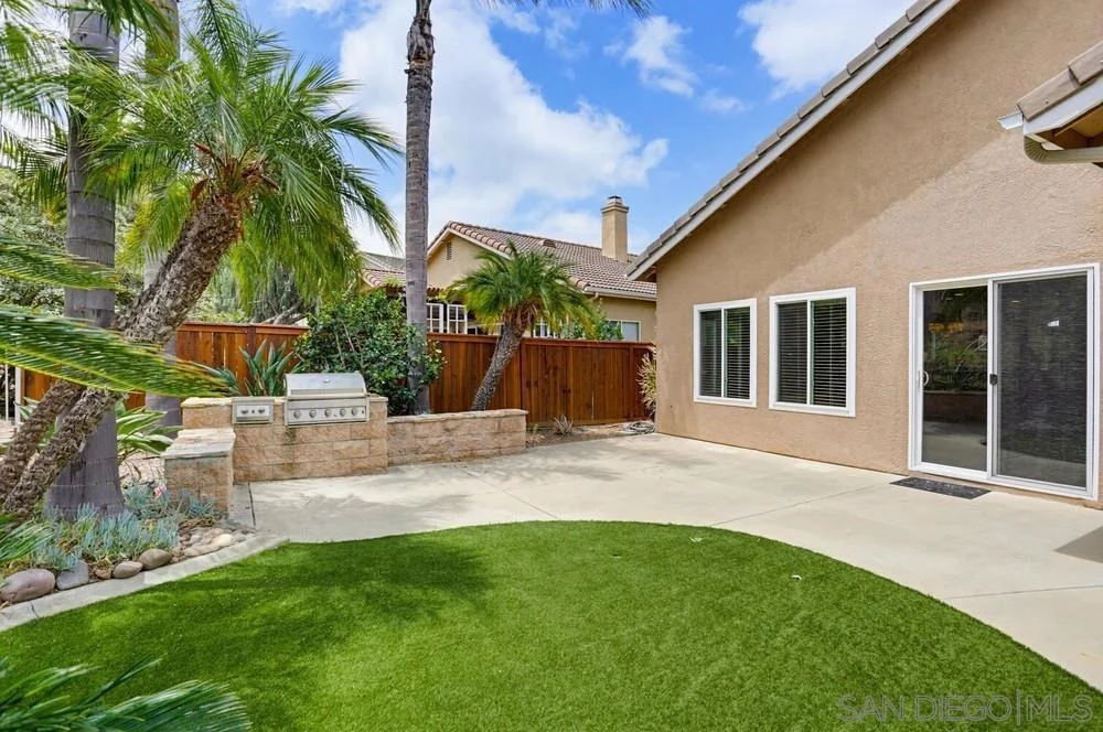 Photo of 713 Bel Air W