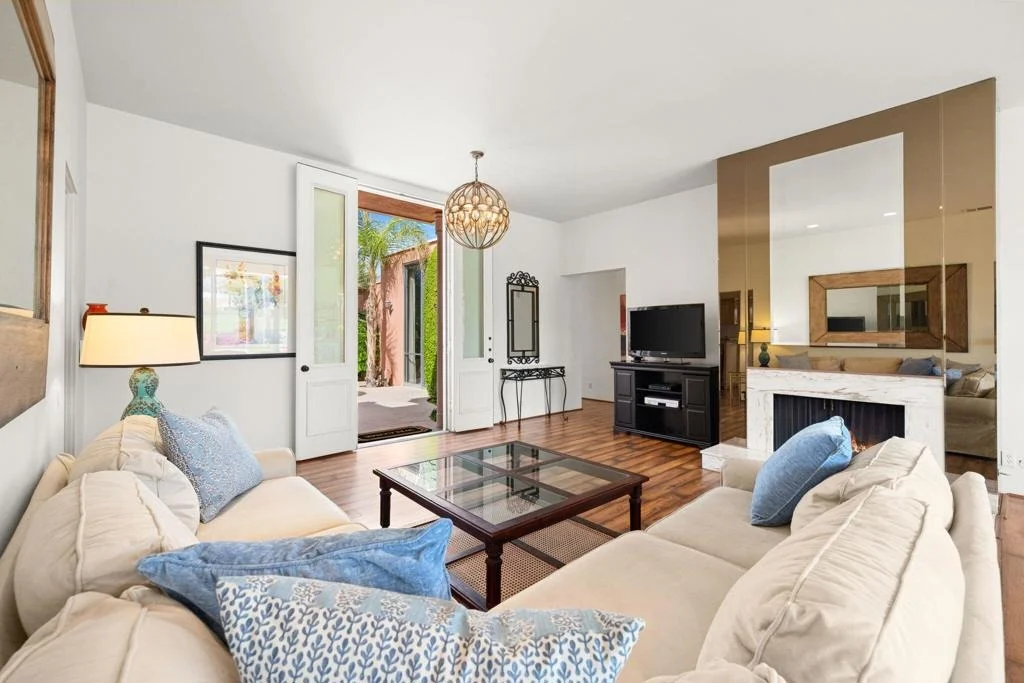Photo of 47115 El Menara Circle