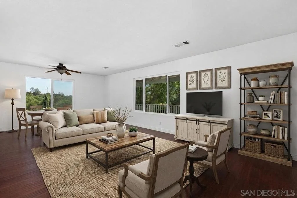 Photo of 3562 S Mission Road