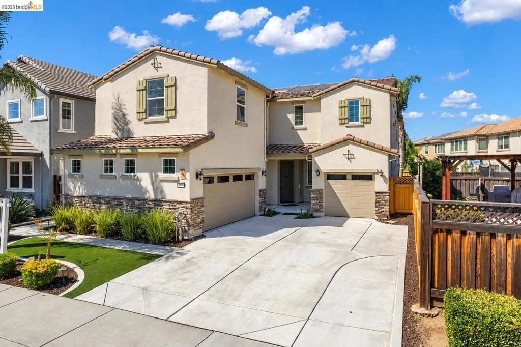 Photo of 485 Trianda Way
