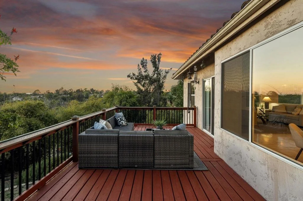 Photo of 1021 Marine View Drive