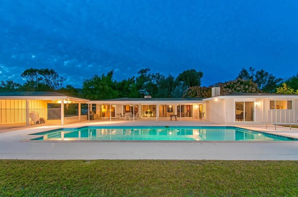 Photo of 12223 Oak Knoll