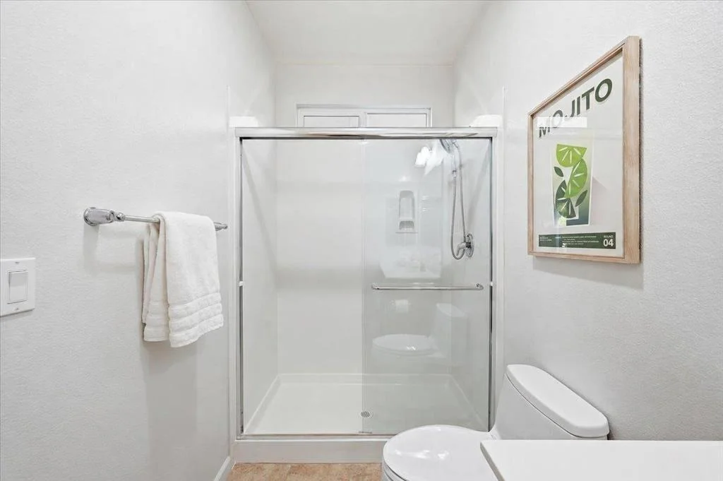 Photo of 1367 Shore Drive