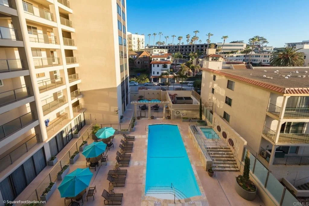 Photo of Unit 5E at 939 Coast Boulevard