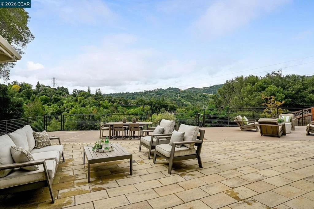 Photo of 1 Oakview Terrace